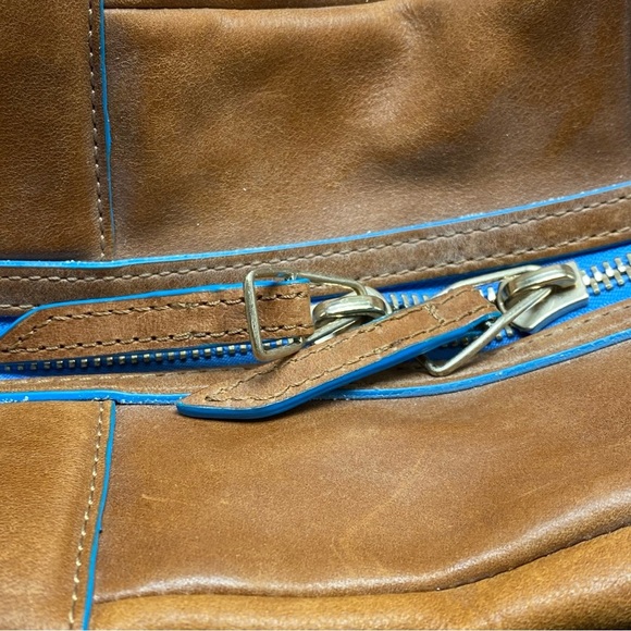 Olivia Harris tan leather tote shoulder bag subtle blue trim - Picture 11 of 12